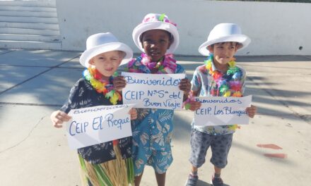 CARNAVAL HAWAIANO