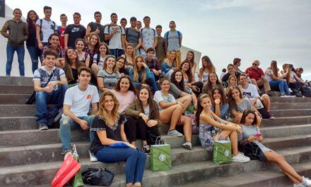 Visita a la feria de universidades UNITOUR