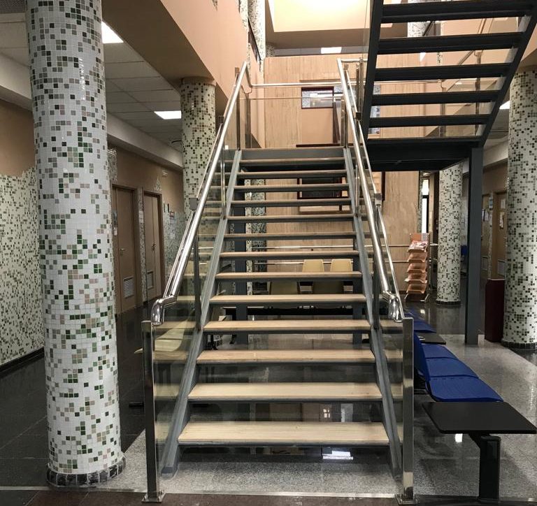 Escalera del CS de Corralejo.