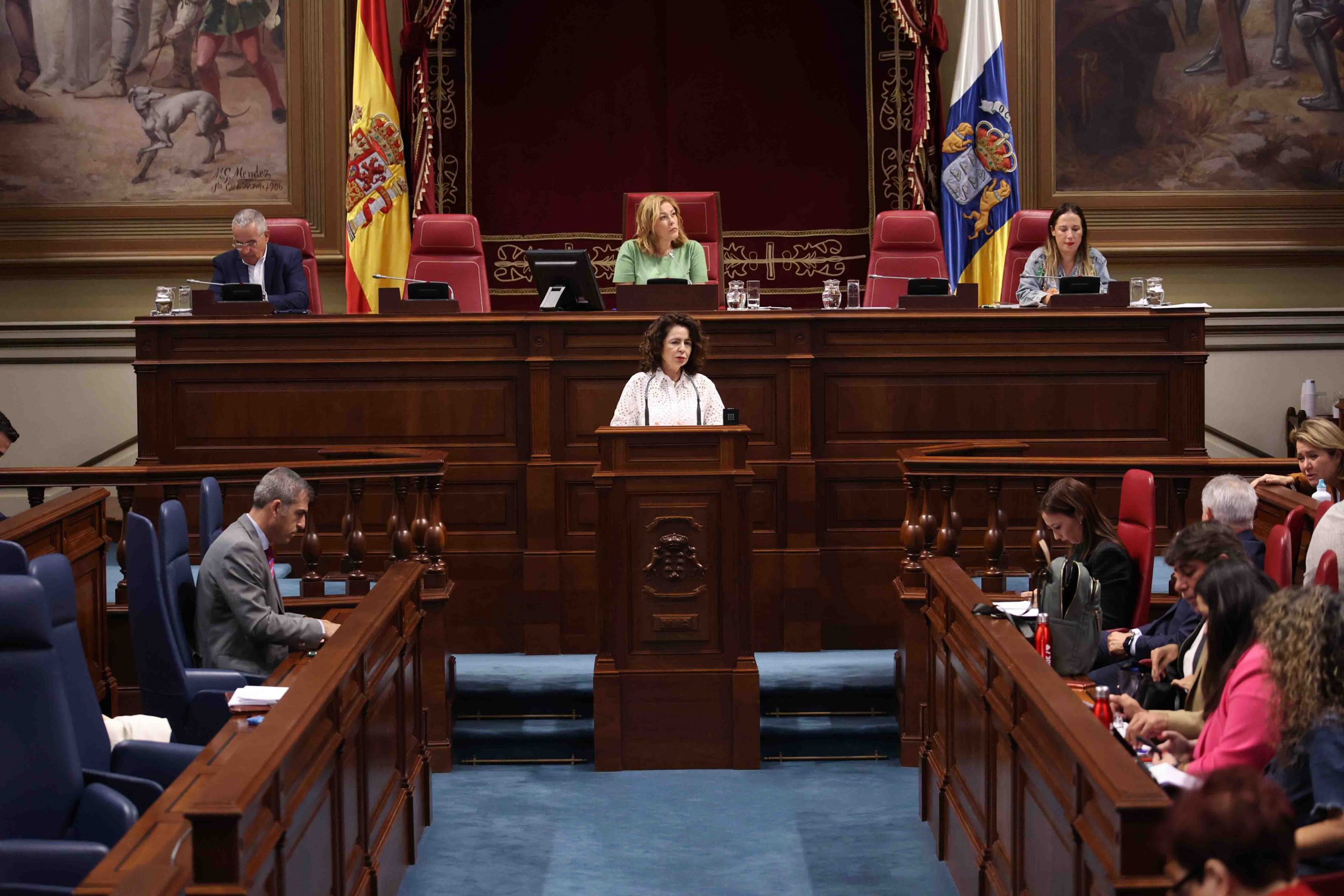 Matilde Asián, consejera de Hacienda y Relaciones con la UE